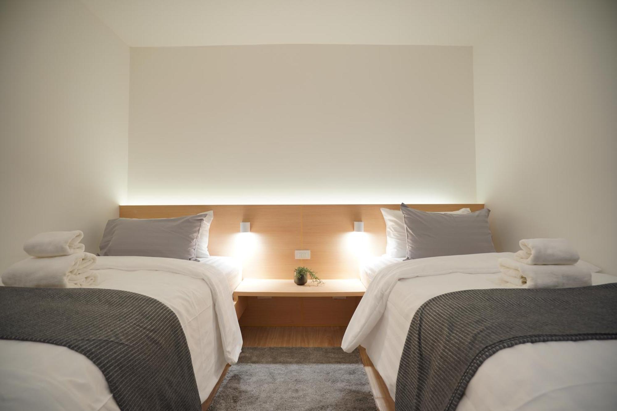 E11 Hotel - Bts Punnawithi Bangkok Buitenkant foto